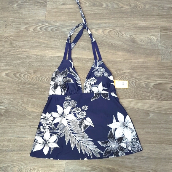 Kona Sol Other - ❤️5/$25  ⭐NWT Kona Sol Padded Bathing Suit Top